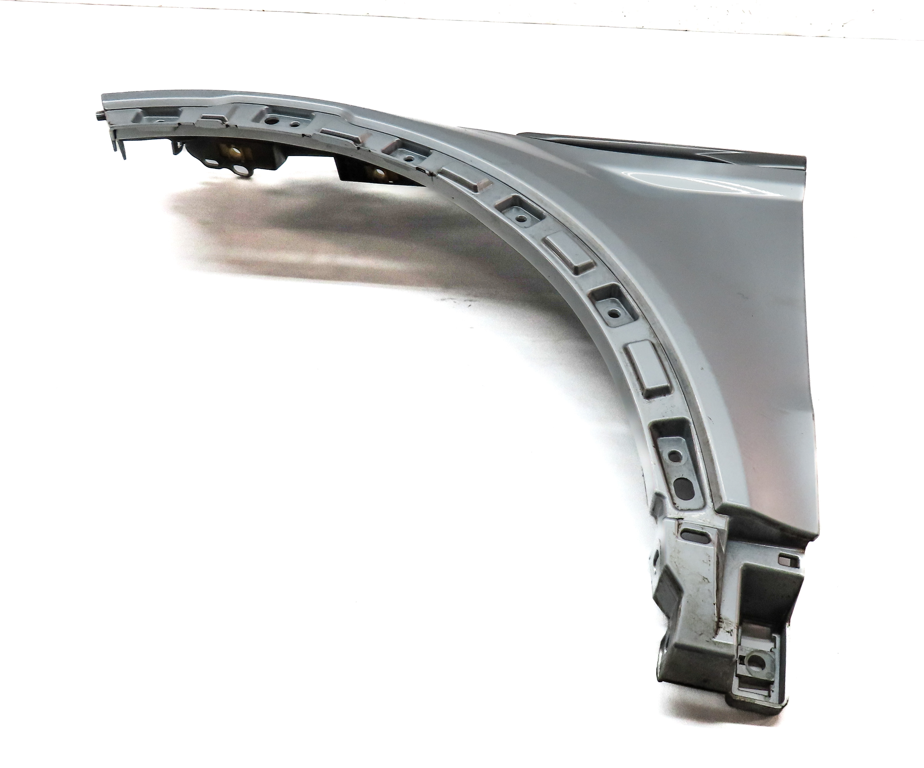 12-19 RANGE ROVER EVOQUE L538 FRONT LEFT DRIVER FENDER (w/o AUTO PARK) (SILVER) — exact item pictured